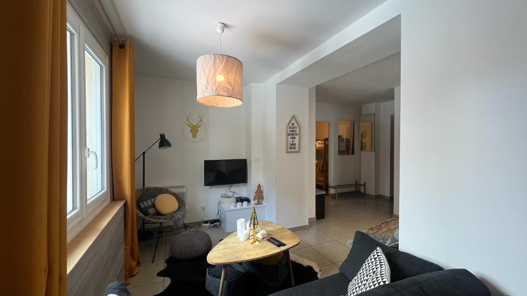 Apartment Jaune Genepi - 4 Personnes - 49m2 Et 17m2 Terrasse Valloire